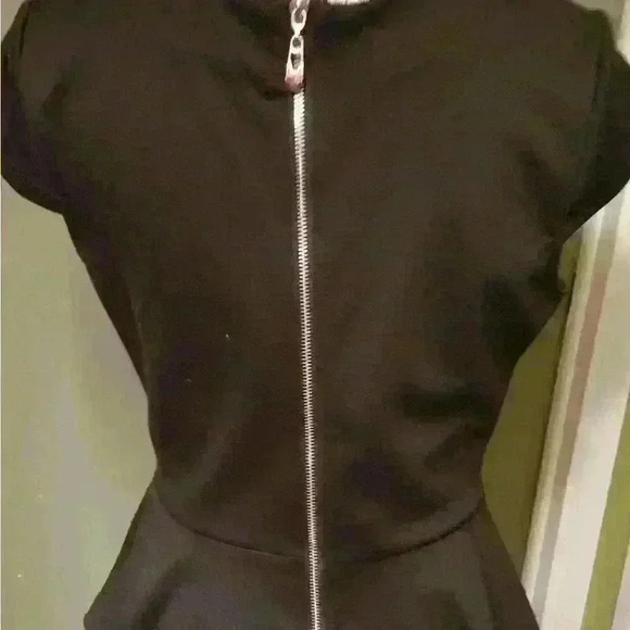 WD.NY black Peplum top sz medium - Picture 3 of 4